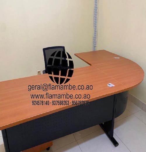 Mesas Executivas com Alongamento