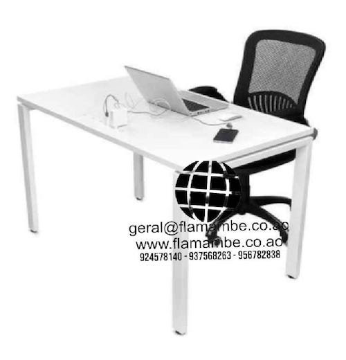 Mesa e Cadeira Premium para Escritório – Disponíveis para Aquisição Imediata!