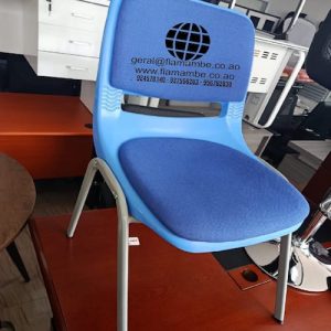 Cadeira Fixa de 4 Pés