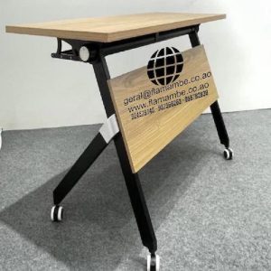 Mesa Dobrável A02# – prática e moderna para ambientes dinâmicos